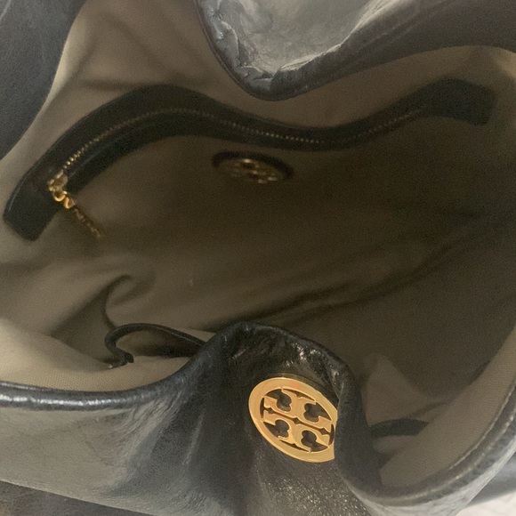 100% Authentic Tory Burch Handbag - Picture 3 of 9